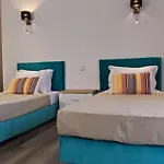 Mit 6 Schlafzimmern- Familie- Gruppen- Strand- Pool- Garten By Interhome Nyaraló *