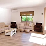 Nyaraló Mit 6 Schlafzimmern- Familie- Gruppen- Strand- Pool- Garten By Interhome Albufeira