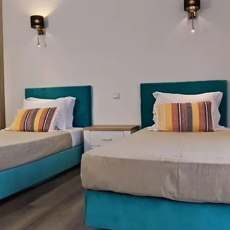 Mit 6 Schlafzimmern- Familie- Gruppen- Strand- Pool- Garten By Interhome Дом отдыха *
